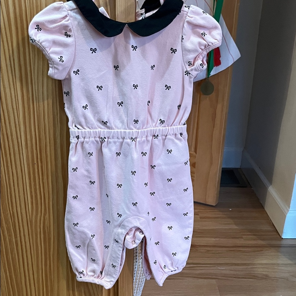 Baby Gap 3-6 months Pink Bow Print Bodysuit